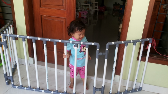  DIY  Safety Gate from PVC Celoteh Keluarga YustiRaka